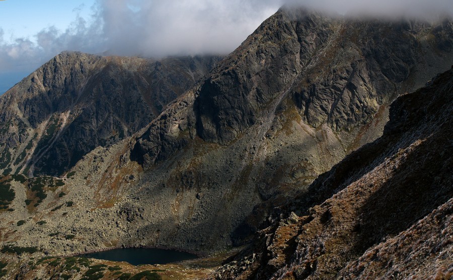 Jeziorko pod Świnicą (Tatry Wysokie, wrzesień 2008)